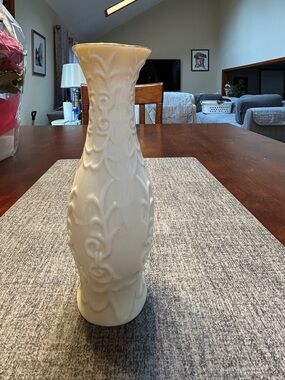 Vintage white embossed vase with silver trim floral scroll 7”